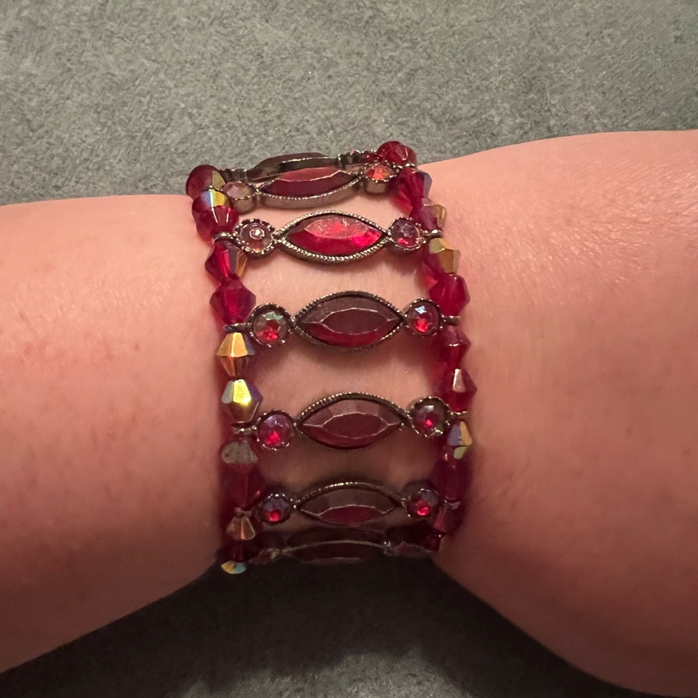 Crystal stretch bracelet